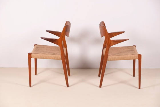 Image 1 of 2x Niels O. Møller Modelo 55 en teca, años 50 Dinamarca