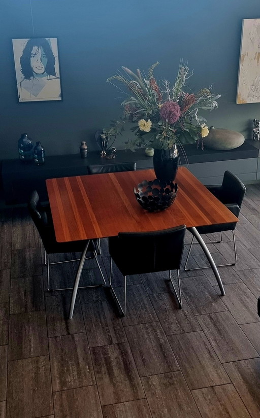 Eetkamertafel van Art of living