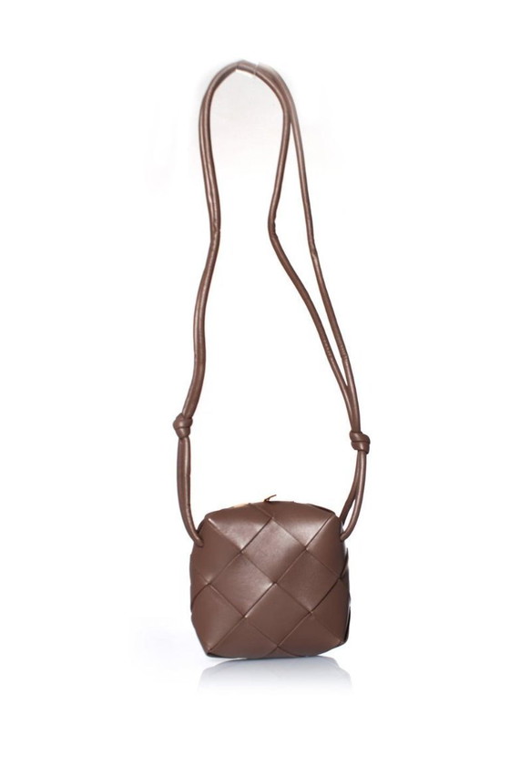 Image 1 of Bottega Veneta, mini cassettecameratas
