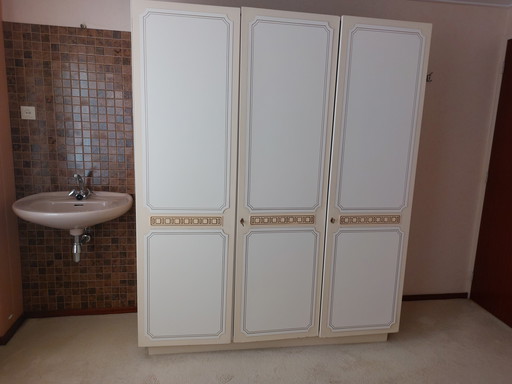 Vintage, retro wardrobe