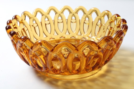 Image 1 of Frutero antiguo de cristal color ámbar miel, raro / Italia / década de 1950