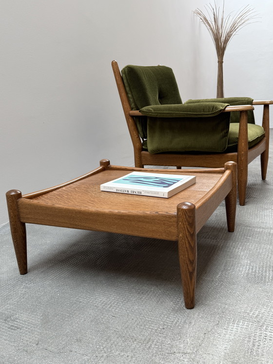 Image 1 of Lot de 2 fauteuils Wilhelm Knoll accoudoirs chêne bois massif velours vert, Allemagne années 1960