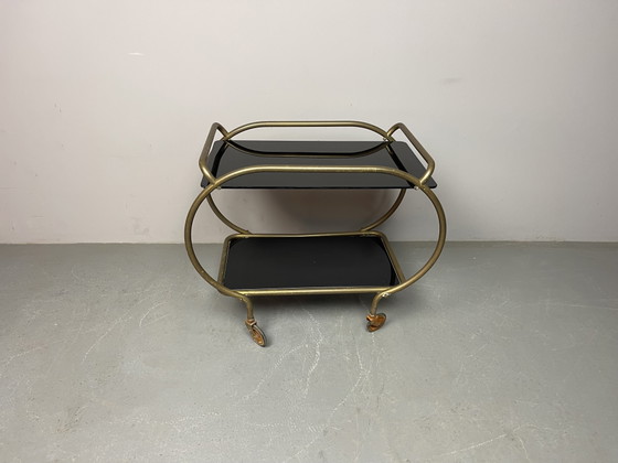 Elegante carrello bar in ottone e vetro nero di metà secolo, prodotto da Grünstadt, Germania, anni '50. (photo 9 of 15)