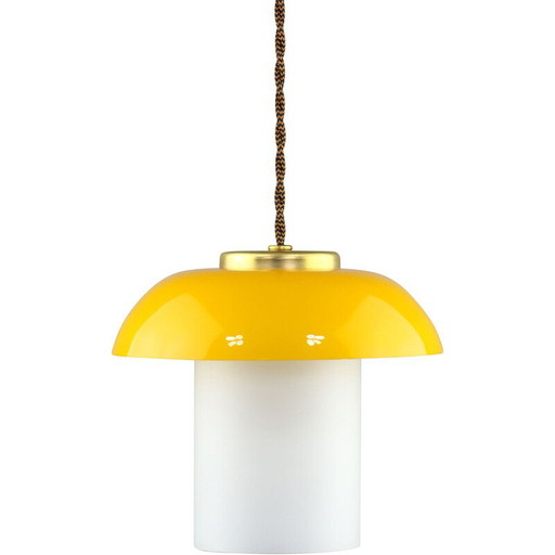 Mid Century hanglamp van geel glas en messing