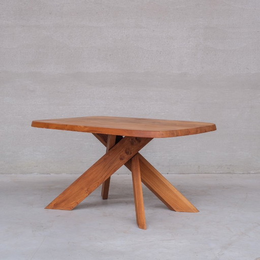 Originele Pierre Chapo 'Aban' T35B Franse eettafel van iepenhout uit het midden van de 20e eeuw