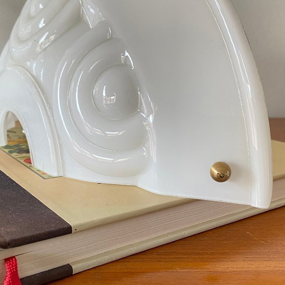 Image 1 of Wandleuchte aus Opalglas, Halbbecken