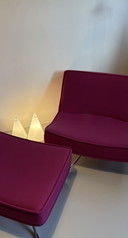 Ligne Roset Pop lounge con pouf