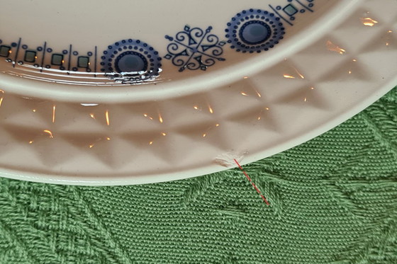 Image 1 of 28 Pontesa The Castilian Collection Granada borden- 2 sets- Ironstone