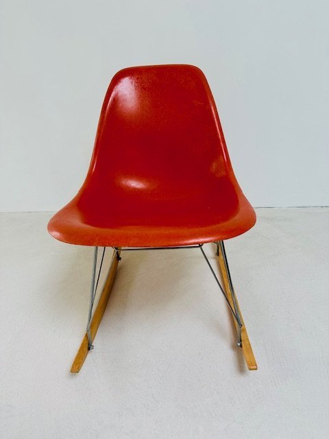 Image 1 of Sedia a dondolo Herman Miller Eames