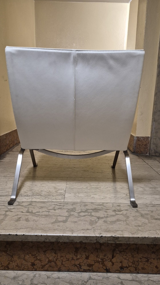 Chaises longues originales PK22, Poul Kjærholm et marque de design Fritz Hansen. – Chaises & fauteuils (photo 9 of 12)