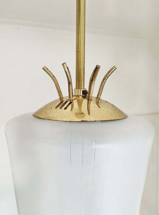 Image 1 of Lampada a sospensione vintage - Ca. 1950 - ottone - vetro rivestito - Italia