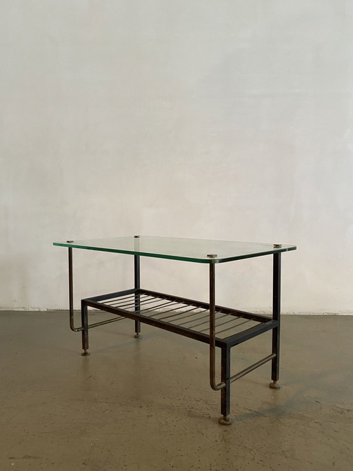 Table d'appoint du Mid Century avec plateau en verre, France, années 1950