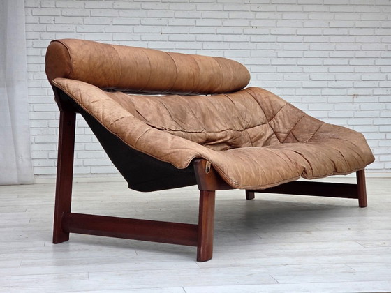 Image 1 of Anni '70, design norvegese di Jan Erik Lindgren, divano a due posti modello "Amazon".