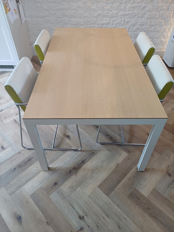 Leolux Table – Dining tables, rvs, Wood (photo 2 of 9)