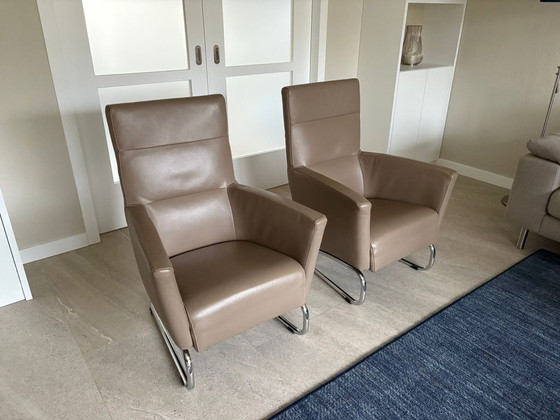 2 Poltrone in Pelle con Base Cromata Moderna – Leather, Chrome (photo 5 of 5)