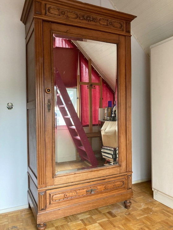 Image 1 of armadio vintage con specchio