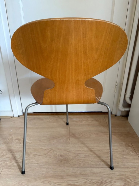 Image 1 of 2 x Arne Jacobsen Ant stoeltje