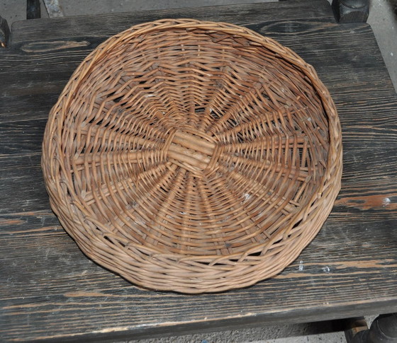 Rotan mand, jaren 40 – Decoratieve objecten, Rieten (photo 3 of 5)