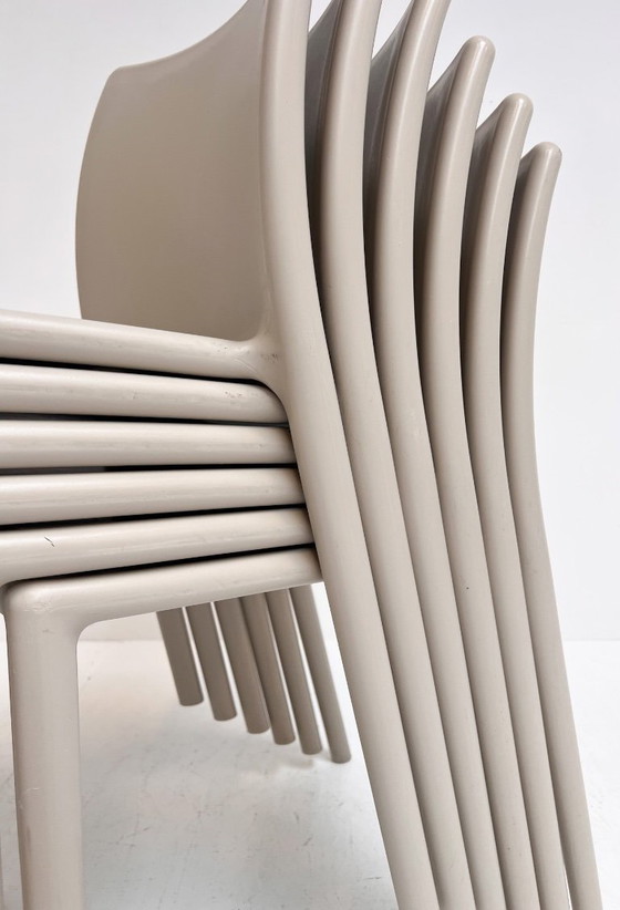 Image 1 of Ensemble de 6 chaises Magis Air de Jasper Morrison, après 2000