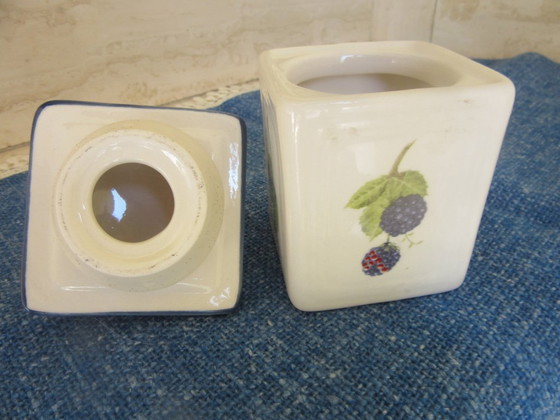 Image 1 of Barattolo piccolo con coperchio Villeroy & Boch, modello Cottage Charm (codice 110726)