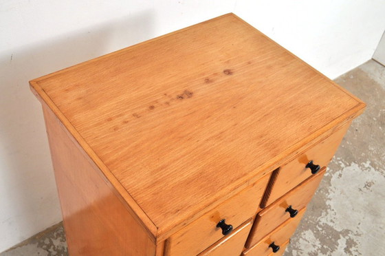 Image 1 of Vintage schoolkast/ ladekast in beukenhout, jaren 50