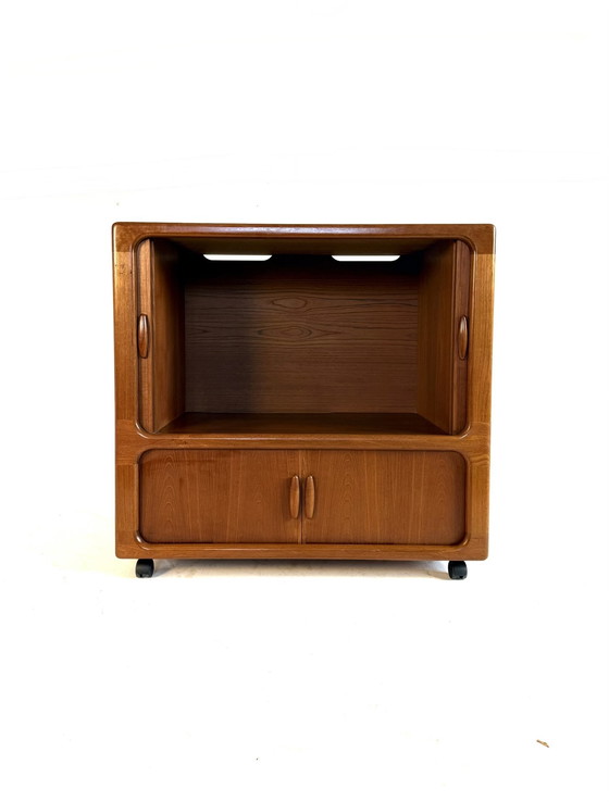 Image 1 of Meuble TV danois XL vintage, Dyrlund '70