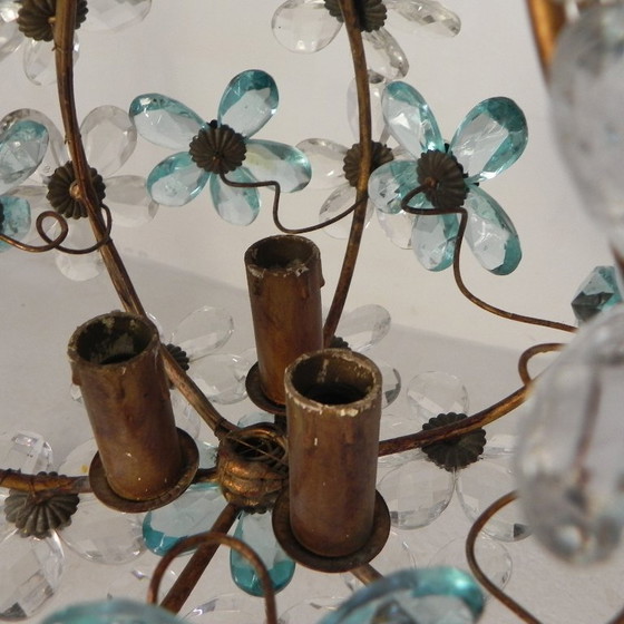 Image 1 of Hanglamp versierd met 42 bloemen in blauw en helder kristal, Maison Bagues stijl, jaren 30