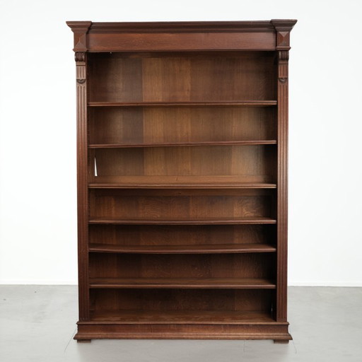 Warm antique Dutch oak bookcase from the early 20th century with elegant details – boekenkasten, Wood