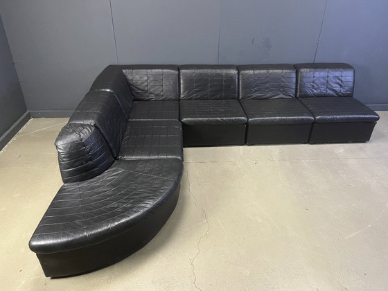 Image 1 of Ensemble de canapés modulaires vintage en cuir patchwork noir de Laauser, années 1970