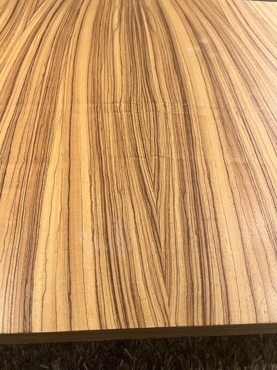 Image 1 of Tavolino Artifort Mare zebrano 1,15 x 1,15