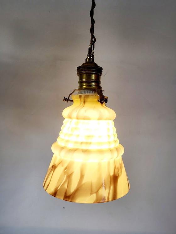 Image 1 of Art deco Opalglaslampe gerippt, Verreries de Scailmont, Henri Heemskerk, Belgien