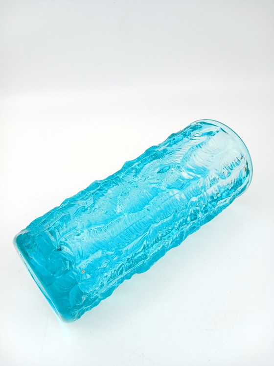 Beautiful Czech Moravia Vase by Vladislav Urban in Blue/Green – Glass (photo 4 of 6)
