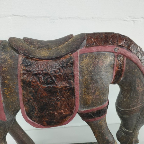 Image 1 of Cavallo decorativo color cuoio