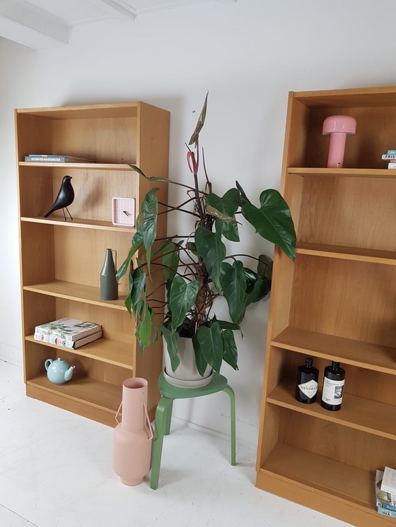 Image 1 of 2 Librerie d'epoca in rovere impiallacciato danese