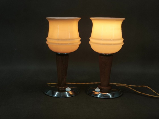 Paire de Lampes italiennes en verre opalin, bois et chrome, années 1950 – Wood (photo 2 of 10)