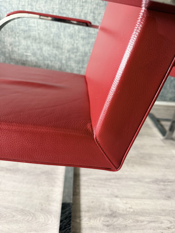 Image 1 of Ensemble de 4 fauteuils Brno vintage de Fasem en cuir rouge