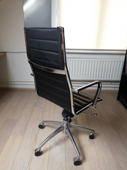 Office chair design