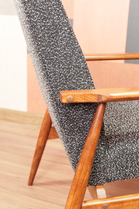 Image 1 of Poltrona vintage design scandinavo rivestimento in tessuto granola bianco e nero