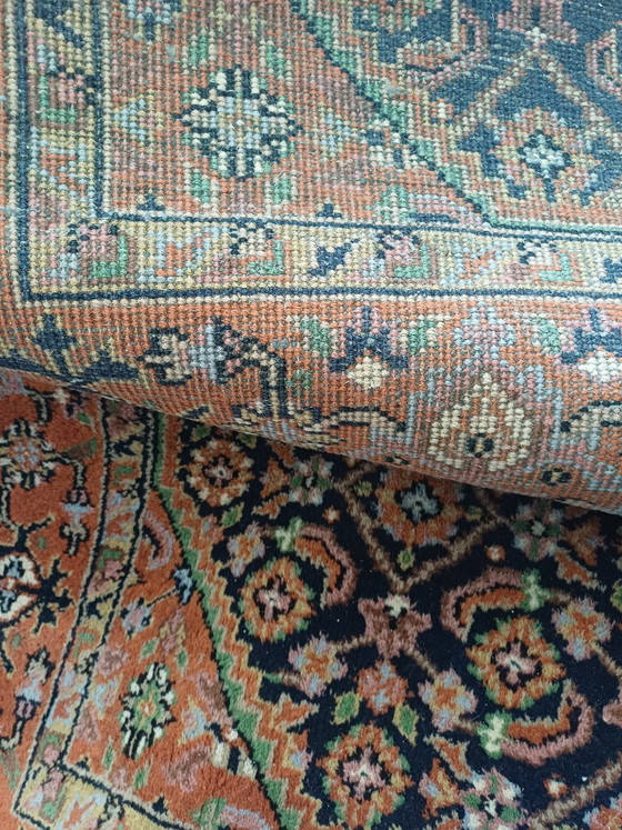 Image 1 of Exclusief handgeknoopt oosters tapijt