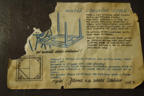 Vintage Jitona Extendable Dining Table, 1960 – Wood (photo 7 of 18)