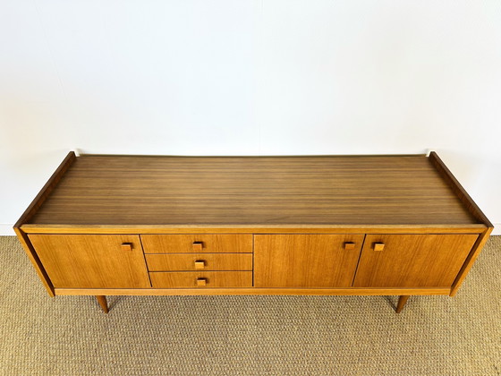 Image 1 of Scandinavisch dressoir van teakhout, 1960