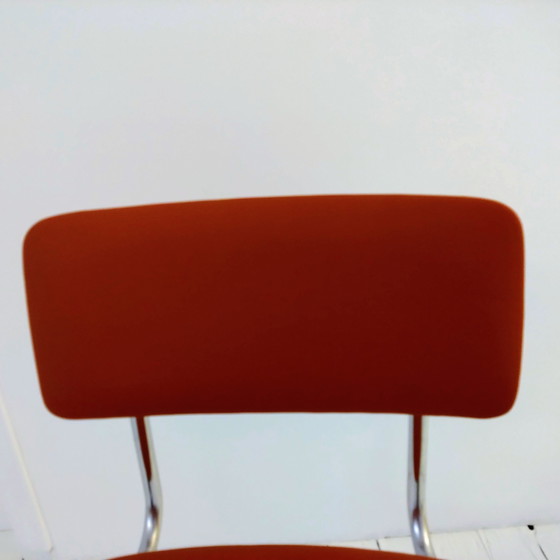 Image 1 of Silla Gispen 1231, tapicería nueva en skai rojo coral.