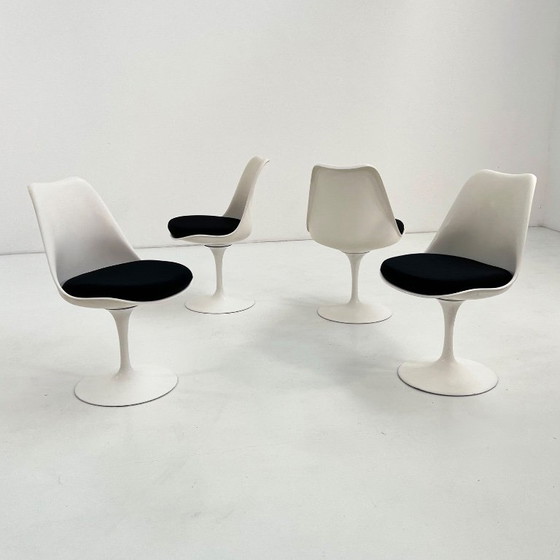 Image 1 of Set of 4 Swivel Tulip Dining Chairs by Eero Saarinen for Knoll, 1970s