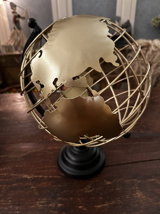 Image 1 of Goudkleurige Globe Wereldbol Aardbol 