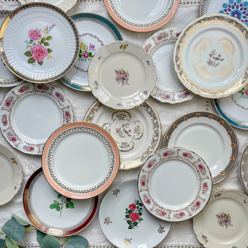 Single Small Vintage Floral Porcelain Plate