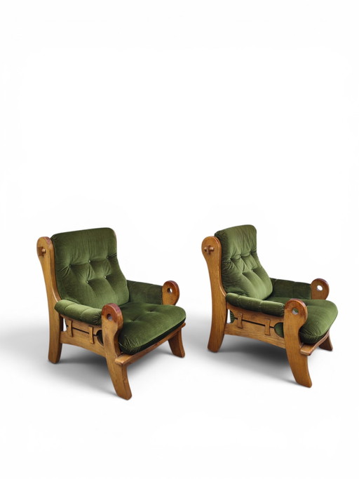 Paire de fauteuils en chêne de style brutaliste