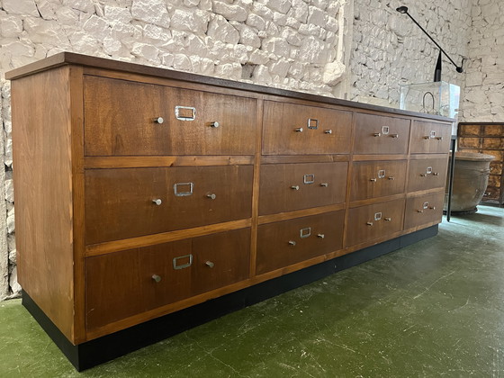 Image 1 of Large workshop cabinet with drawers
