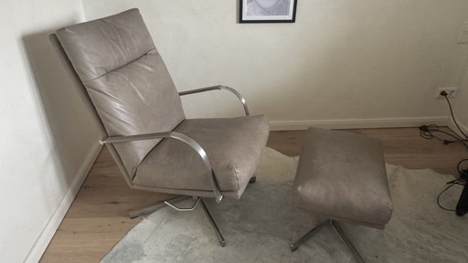 Poltrona relax Signet Gin di alta qualità con pouf