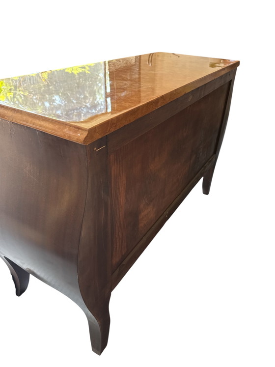 Image 1 of  elegant Louis XV-style commode 