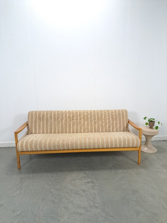 Image 1 of Slaapbank beige gestreept met houten frame